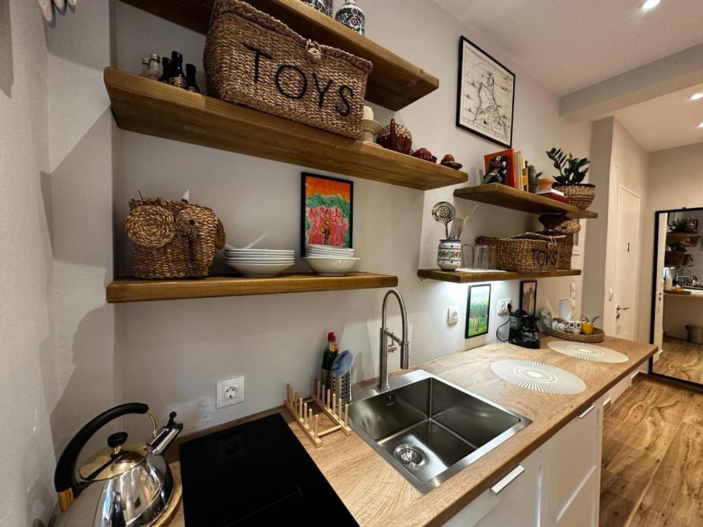 Theodore's Cosy Apartament Corfu (city)